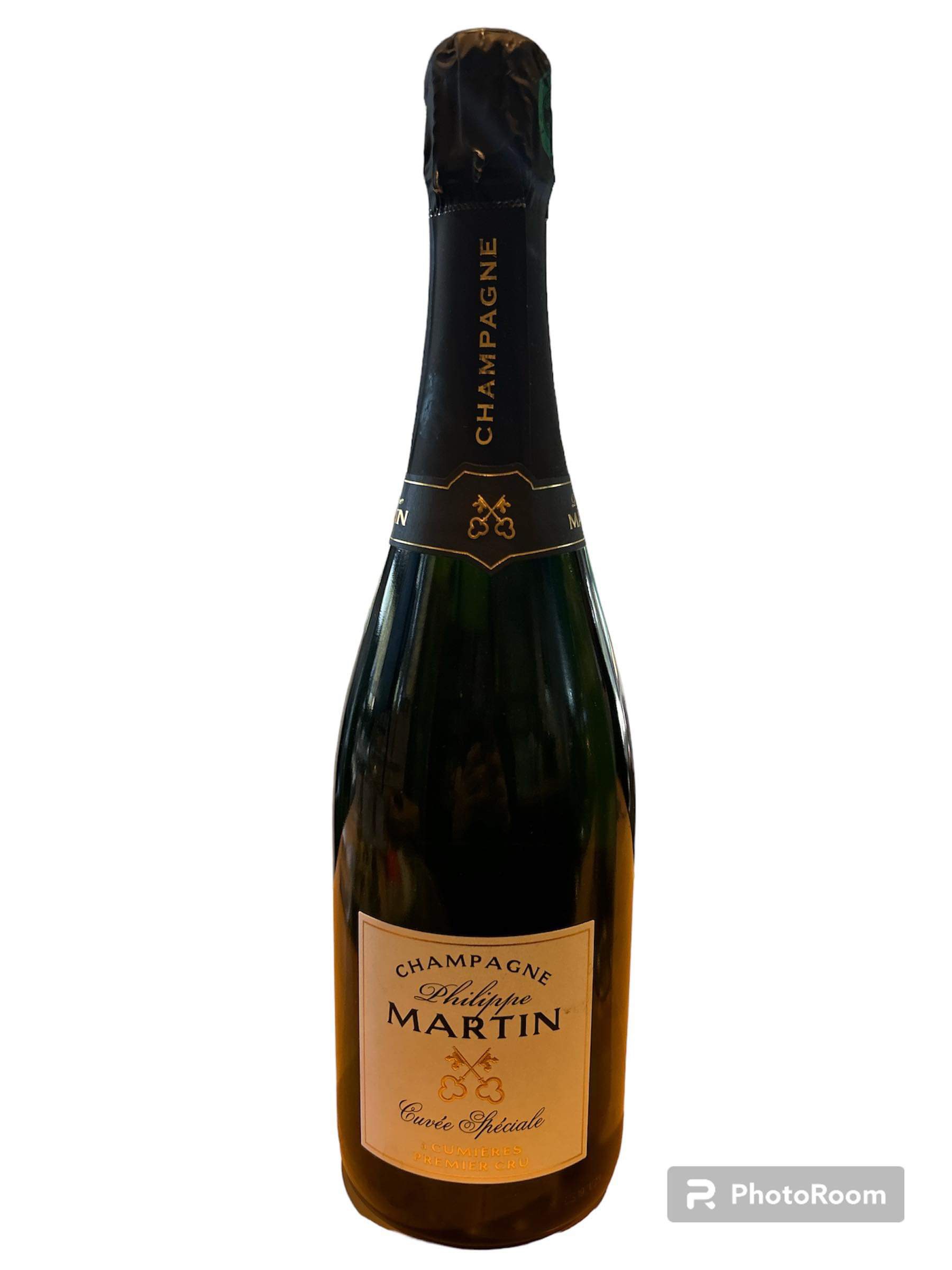 Brut-15% Meunier, 50% Pinot Noir, 35% Chardonnay 
